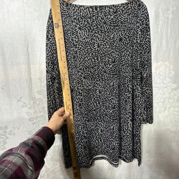 Talbots 2X Blouse Black White Slinky 3/4 Sleeve Travel - Picture 11 of 11